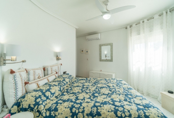 Rynek wtórny - Villa - Orihuela Costa - La Zenia