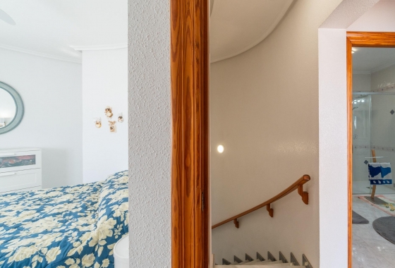 Rynek wtórny - Villa - Orihuela Costa - La Zenia