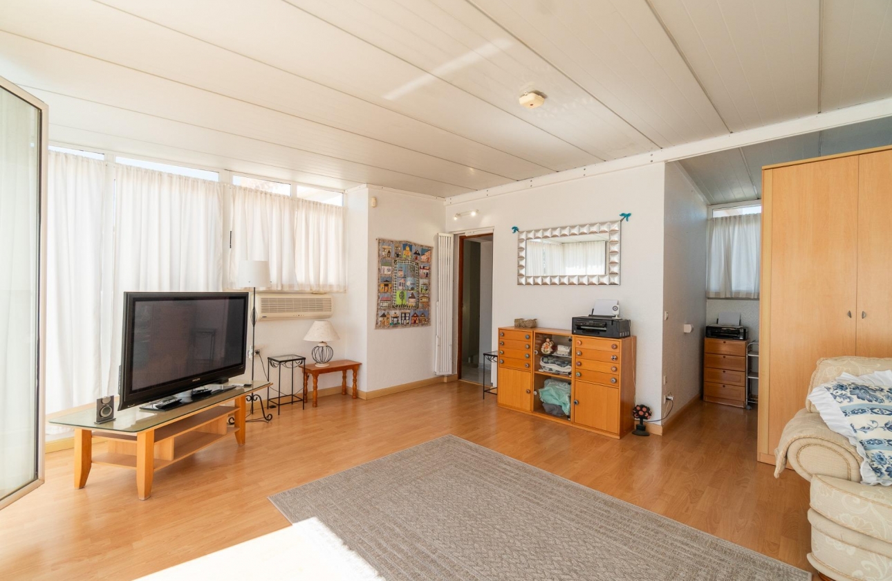 Rynek wtórny - Villa - Orihuela Costa - La Zenia