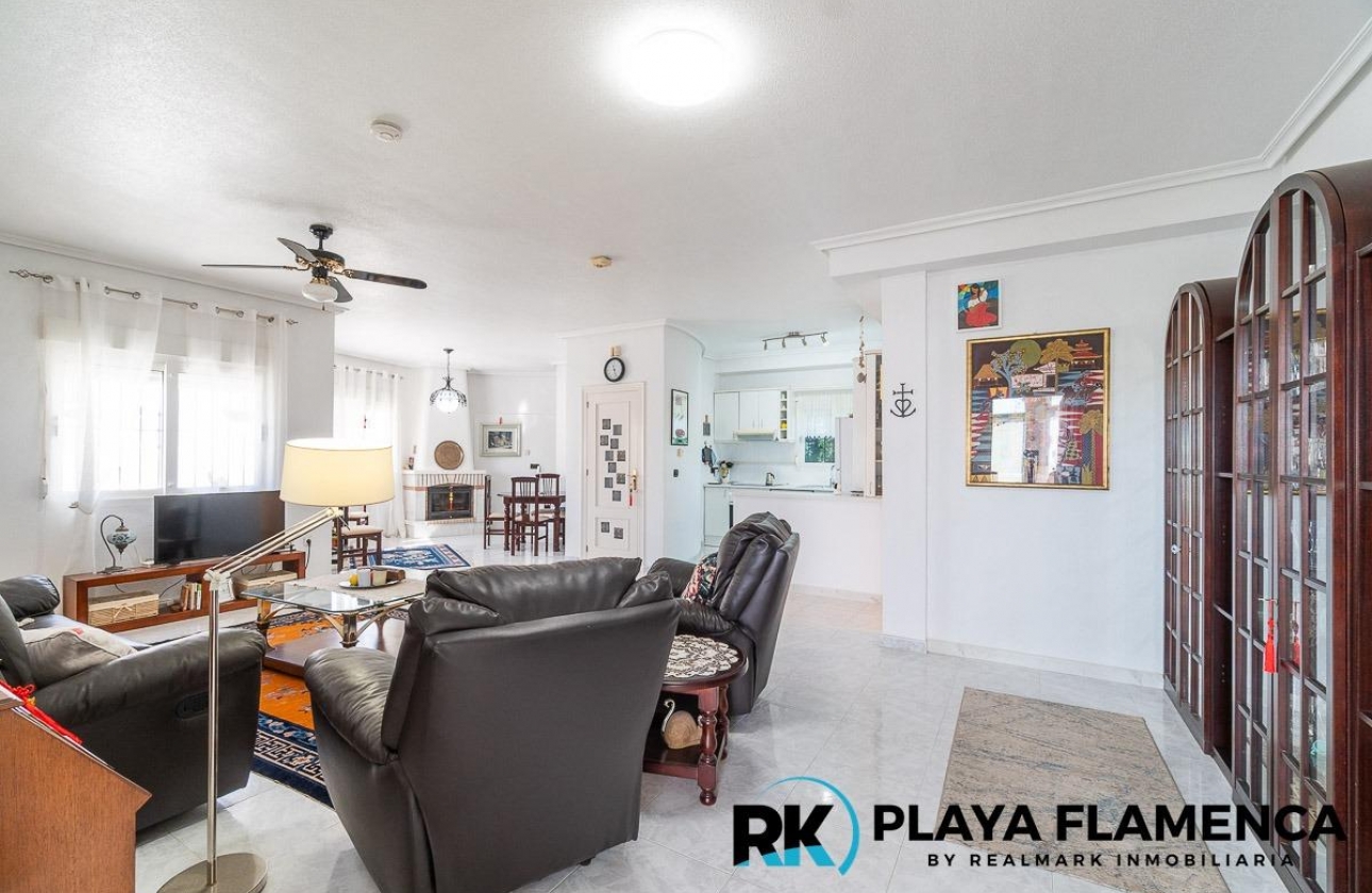 Rynek wtórny - Villa - Orihuela Costa - La Zenia