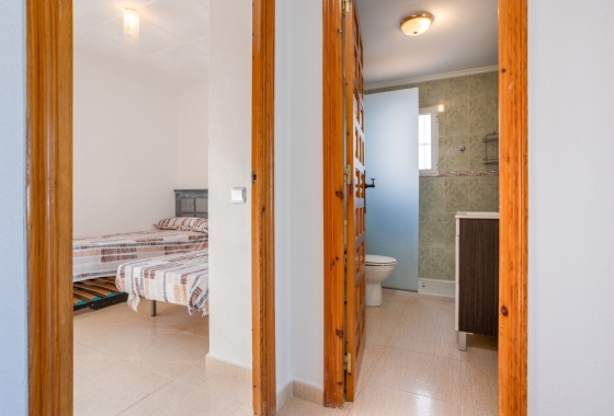 Rynek wtórny - Villa - Torrevieja - Urbanización San Luis