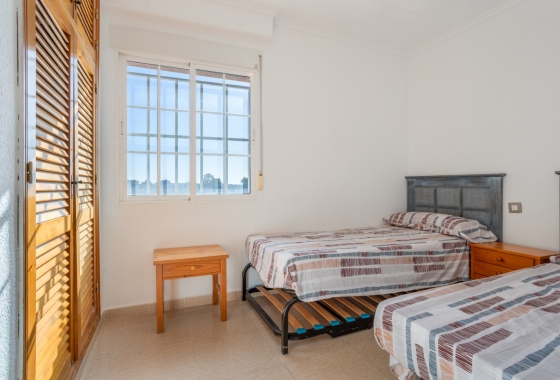 Rynek wtórny - Villa - Torrevieja - Urbanización San Luis