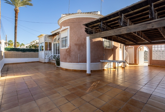 Rynek wtórny - Villa - Torrevieja - Urbanización San Luis