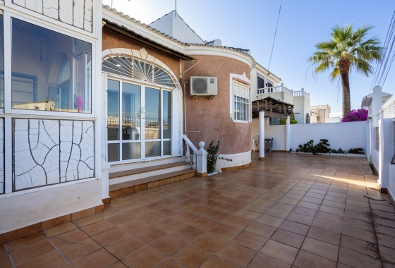 Rynek wtórny - Villa - Torrevieja - Urbanización San Luis