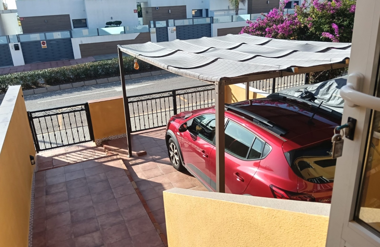 Rynek wtórny - Apartament - Los Montesinos - La Herrada