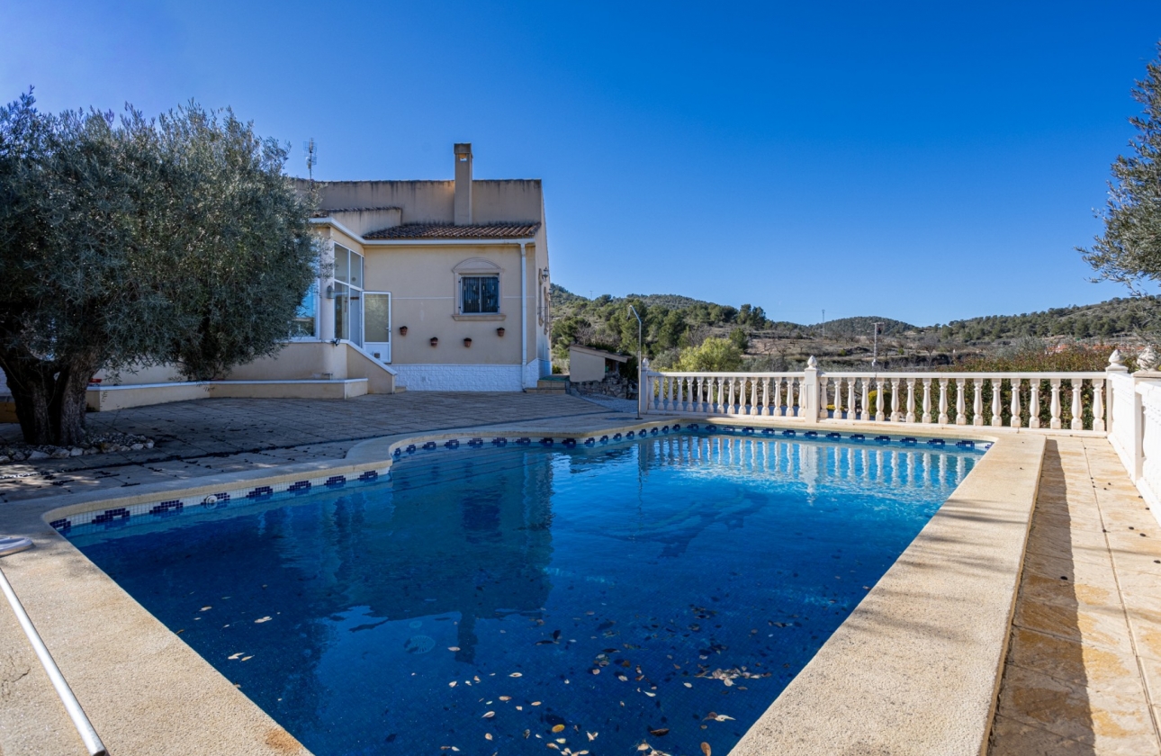 Reventa - Finca - Country Property - La Zarza
