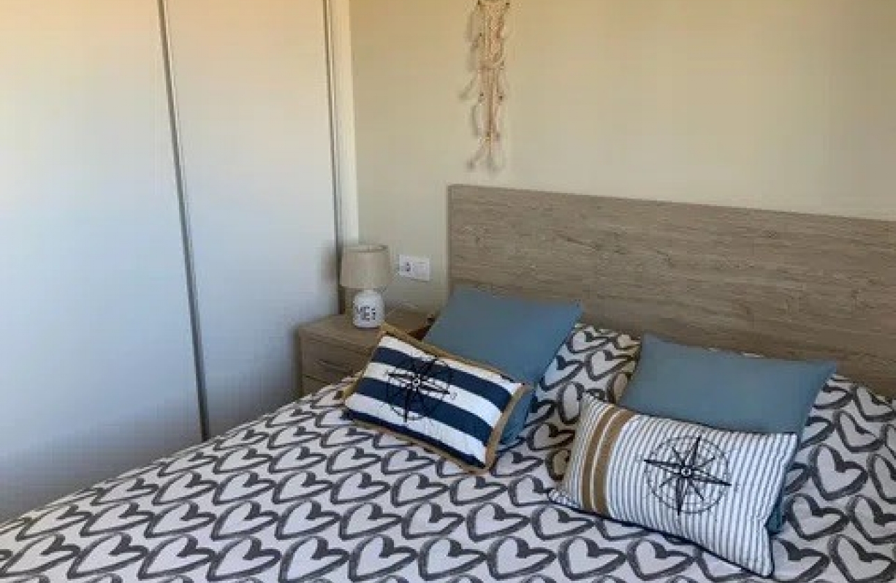 Resale - Apartment - Mar de Cristal