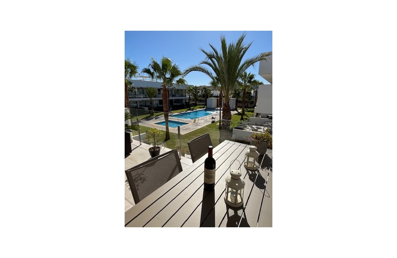 Resale - Apartment - Mar de Cristal