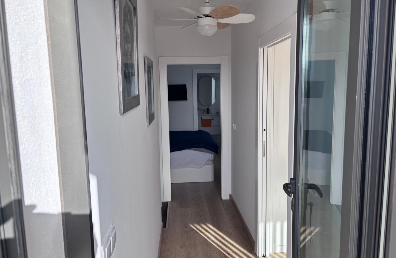 Rynek wtórny - Szeregowiec - Los Montesinos - La Herada