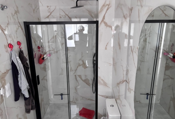 Rynek wtórny - Szeregowiec - Los Montesinos - La Herada