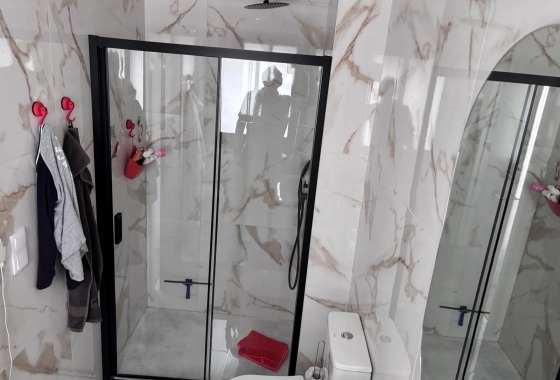 Rynek wtórny - Szeregowiec - Los Montesinos - La Herada