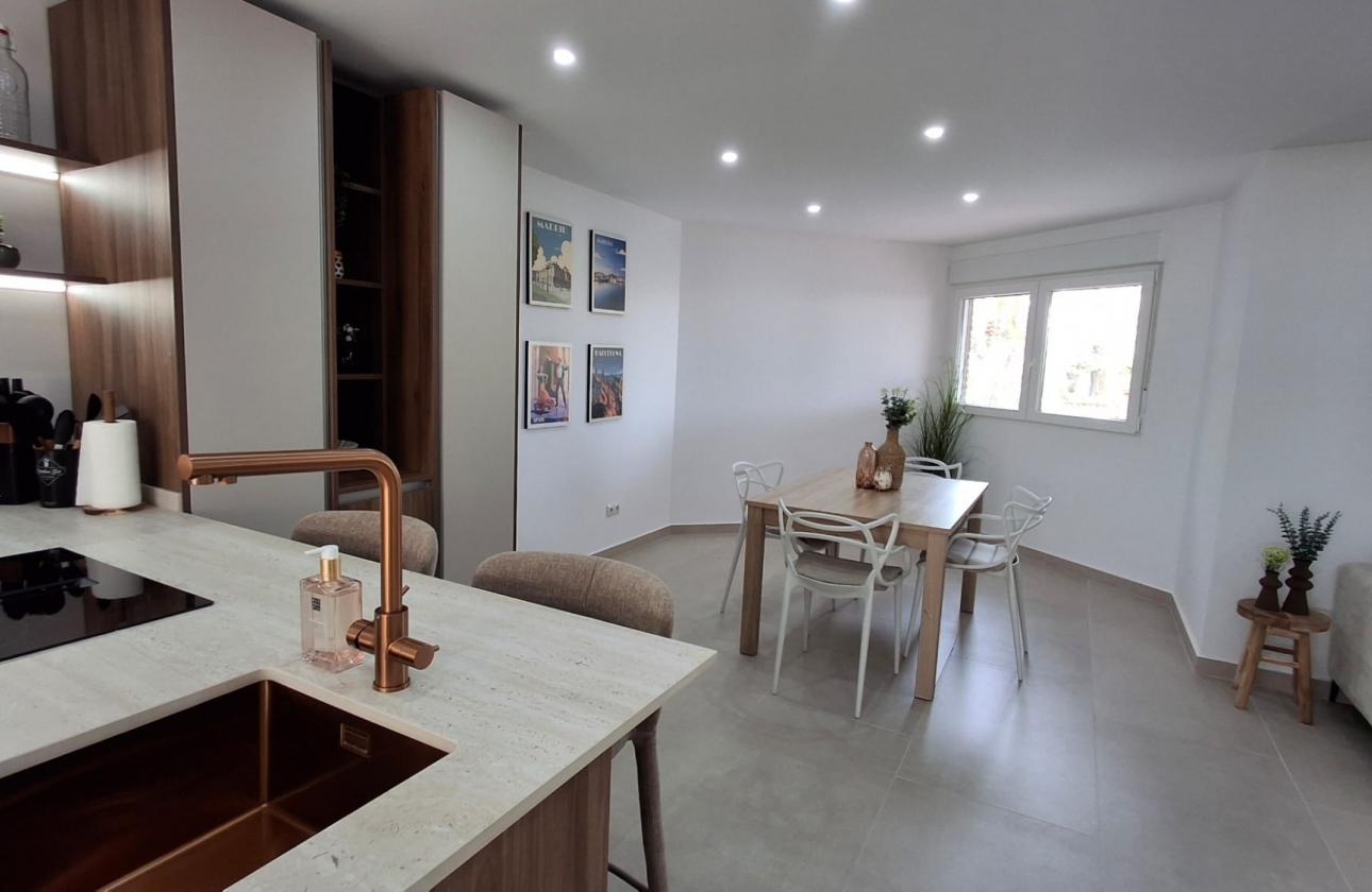 Rynek wtórny - Apartament - Torrevieja - Playa Acequion