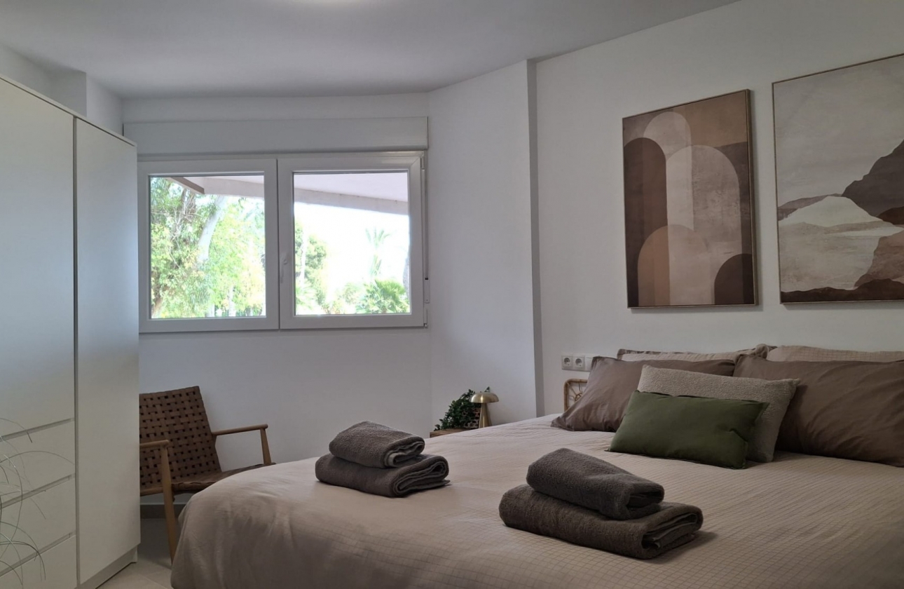 Rynek wtórny - Apartament - Torrevieja - Playa Acequion