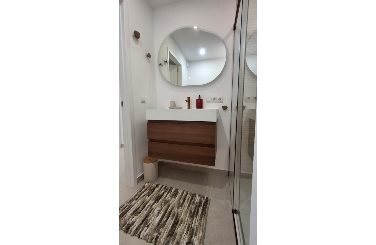 Rynek wtórny - Apartament - Torrevieja - Playa Acequion