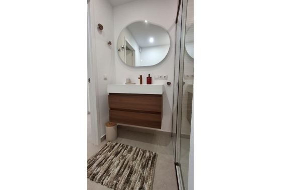 Rynek wtórny - Apartament - Torrevieja - Playa Acequion