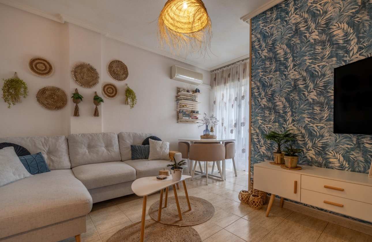 Rynek wtórny - Apartament - Torrevieja - Acequion