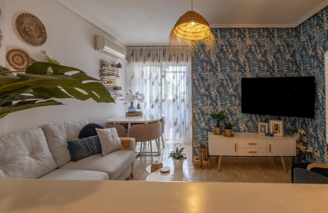 Rynek wtórny - Apartament - Torrevieja - Acequion