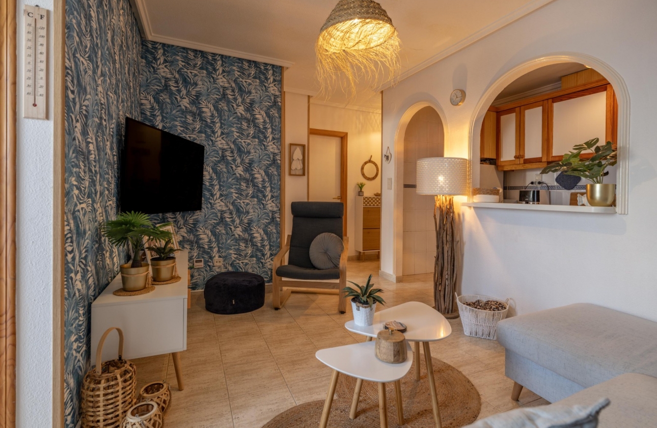Rynek wtórny - Apartament - Torrevieja - Acequion