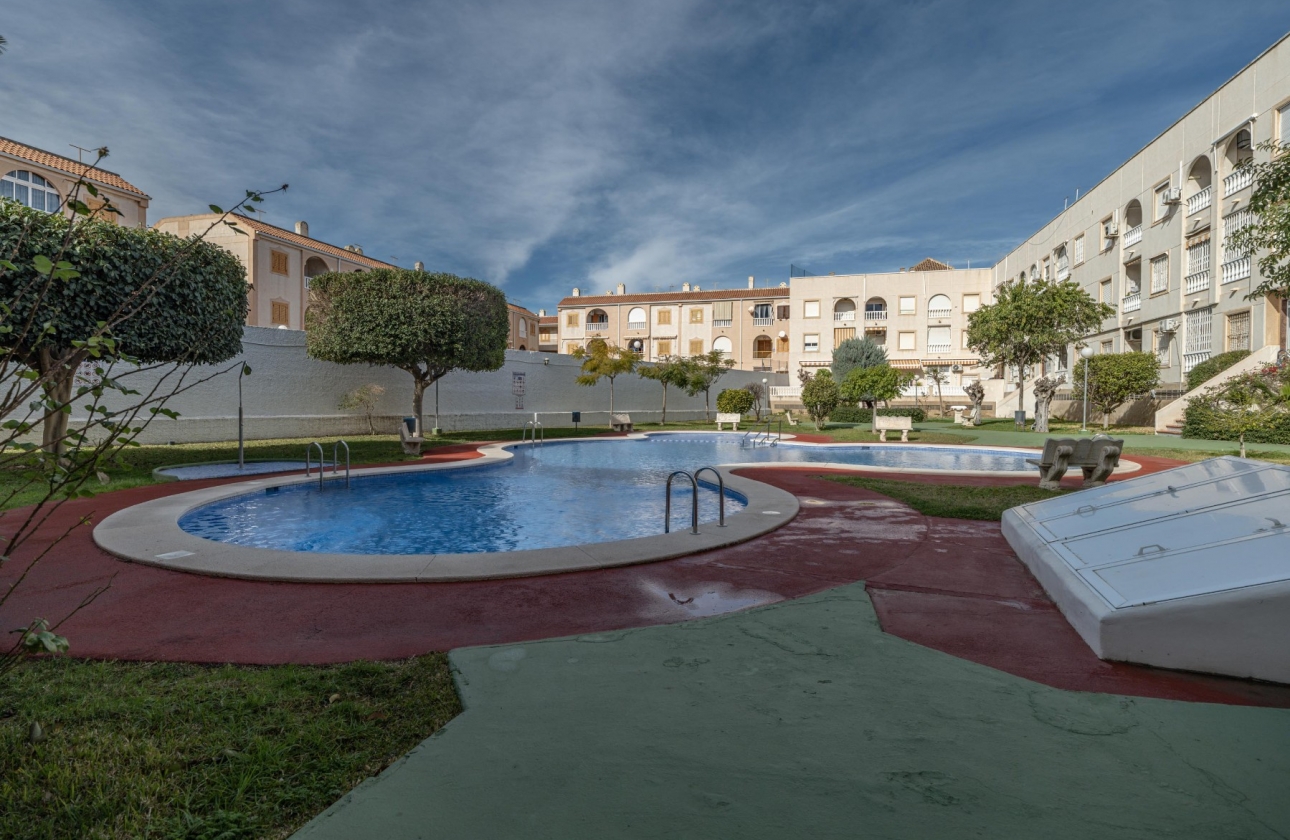 Rynek wtórny - Apartament - Torrevieja - Acequion