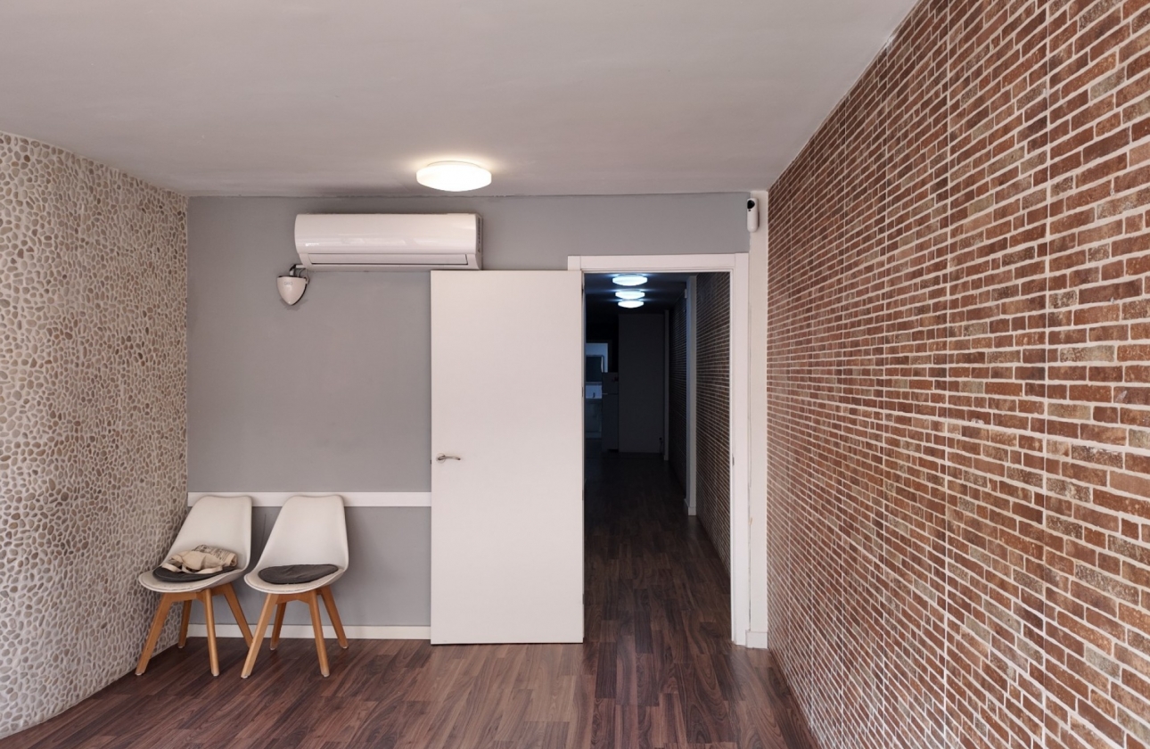 Rynek wtórny - Nieruchomość komercyjna - Alicante - Center