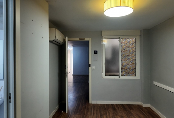 Rynek wtórny - Nieruchomość komercyjna - Alicante - Center