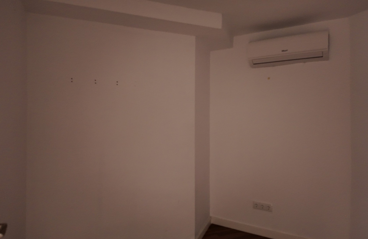 Rynek wtórny - Nieruchomość komercyjna - Alicante - Center