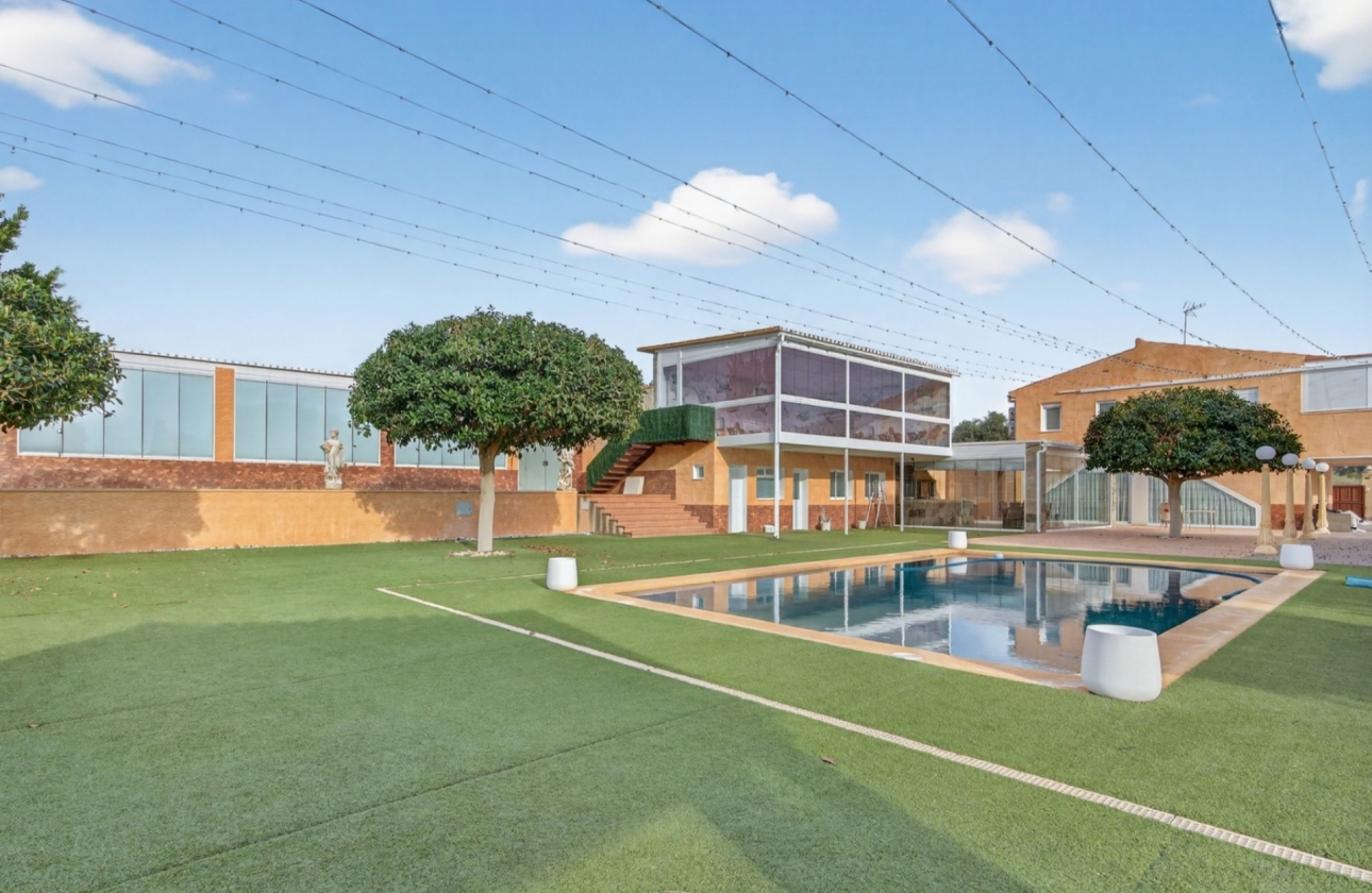 Rynek wtórny - Villa - Alicante - Rebolledo