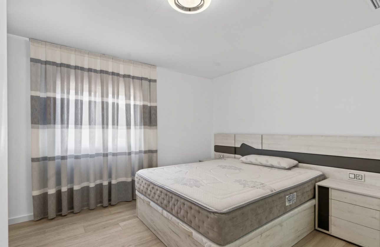 Rynek wtórny - Villa - Alicante - Rebolledo