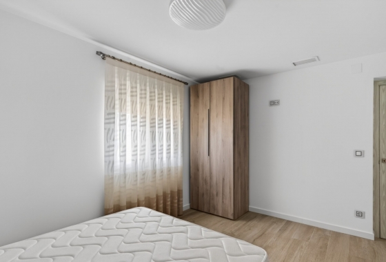 Rynek wtórny - Villa - Alicante - Rebolledo