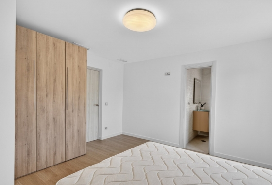 Rynek wtórny - Villa - Alicante - Rebolledo