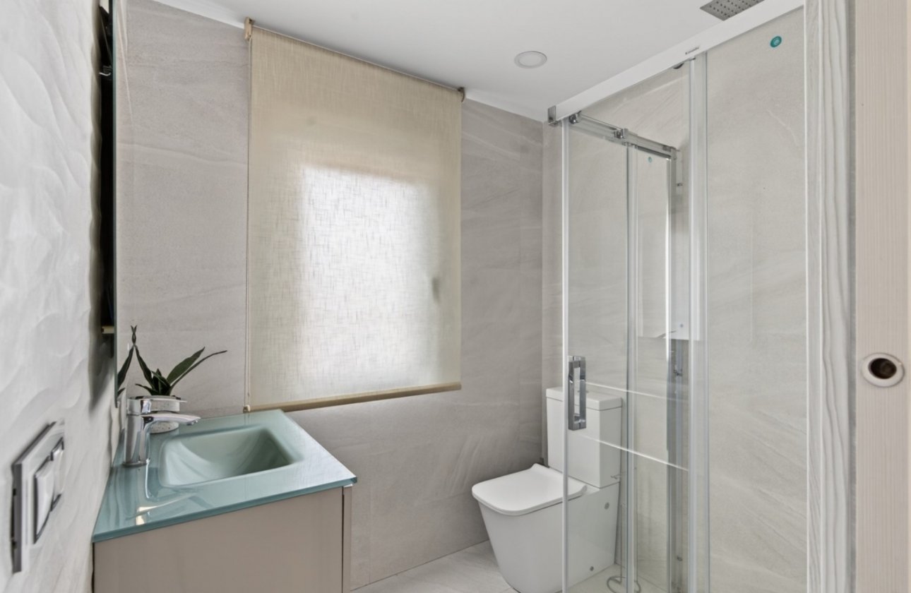 Rynek wtórny - Villa - Alicante - Rebolledo