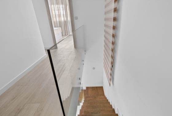 Rynek wtórny - Villa - Alicante - Rebolledo