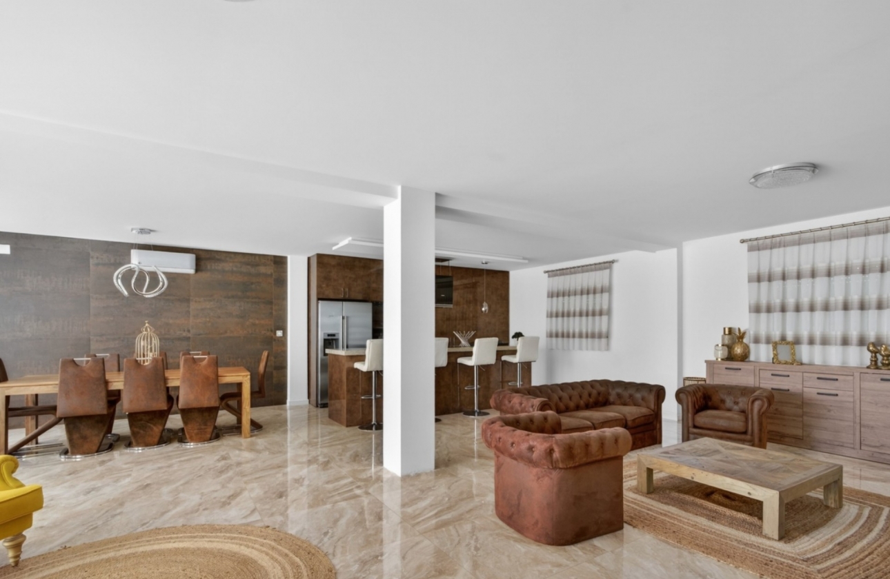 Rynek wtórny - Villa - Alicante - Rebolledo