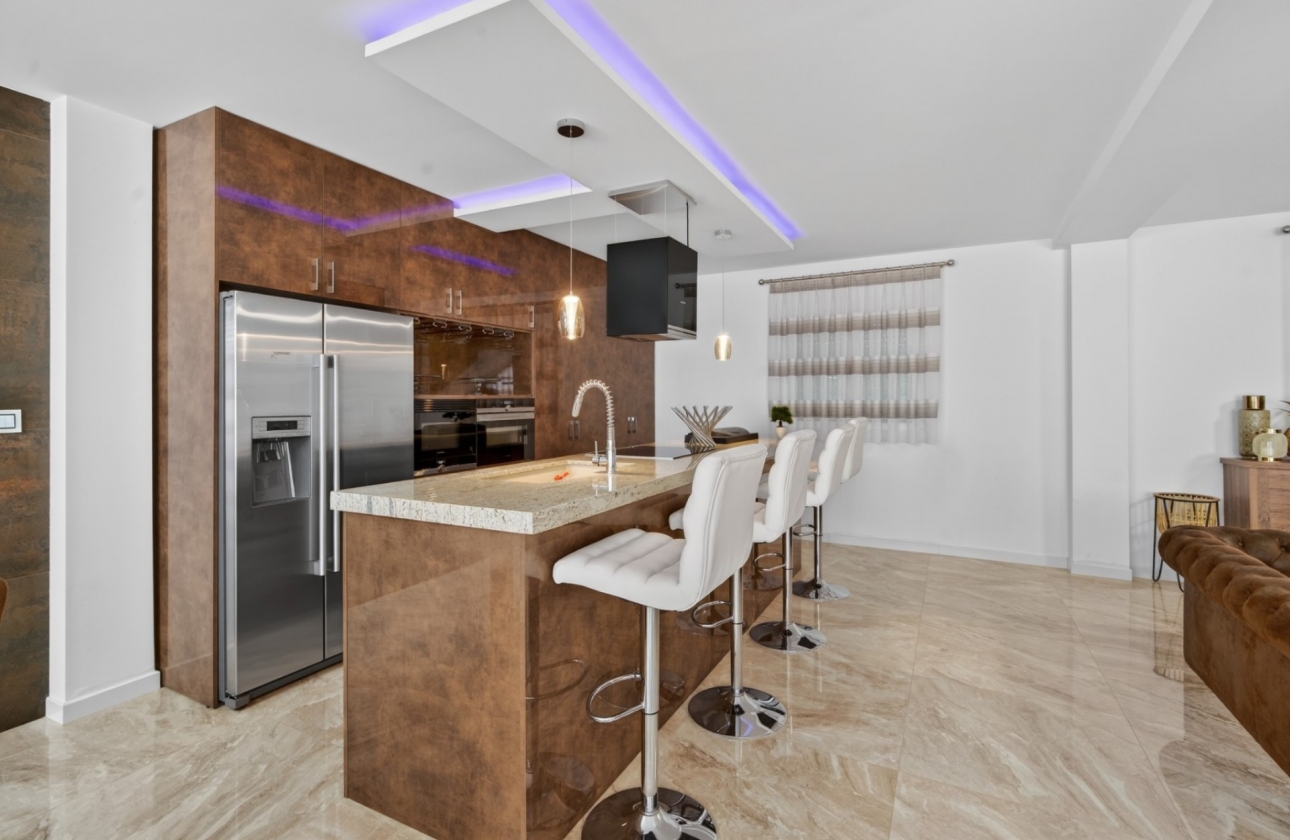 Rynek wtórny - Villa - Alicante - Rebolledo