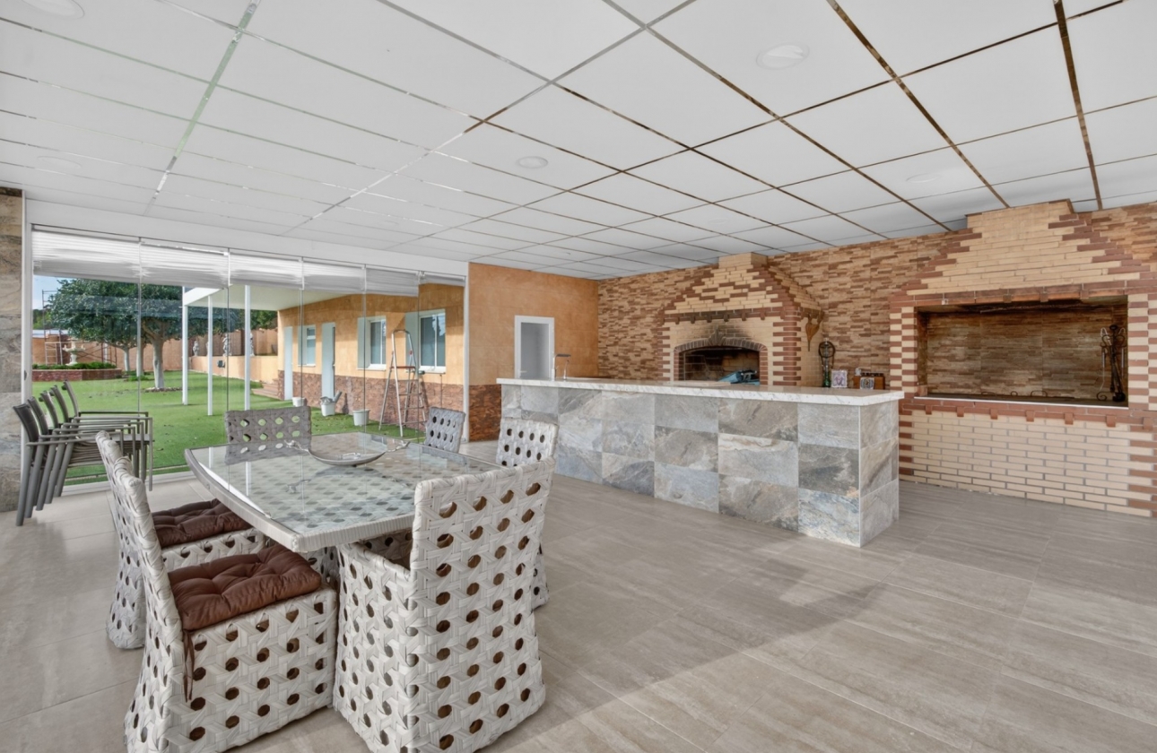 Rynek wtórny - Villa - Alicante - Rebolledo