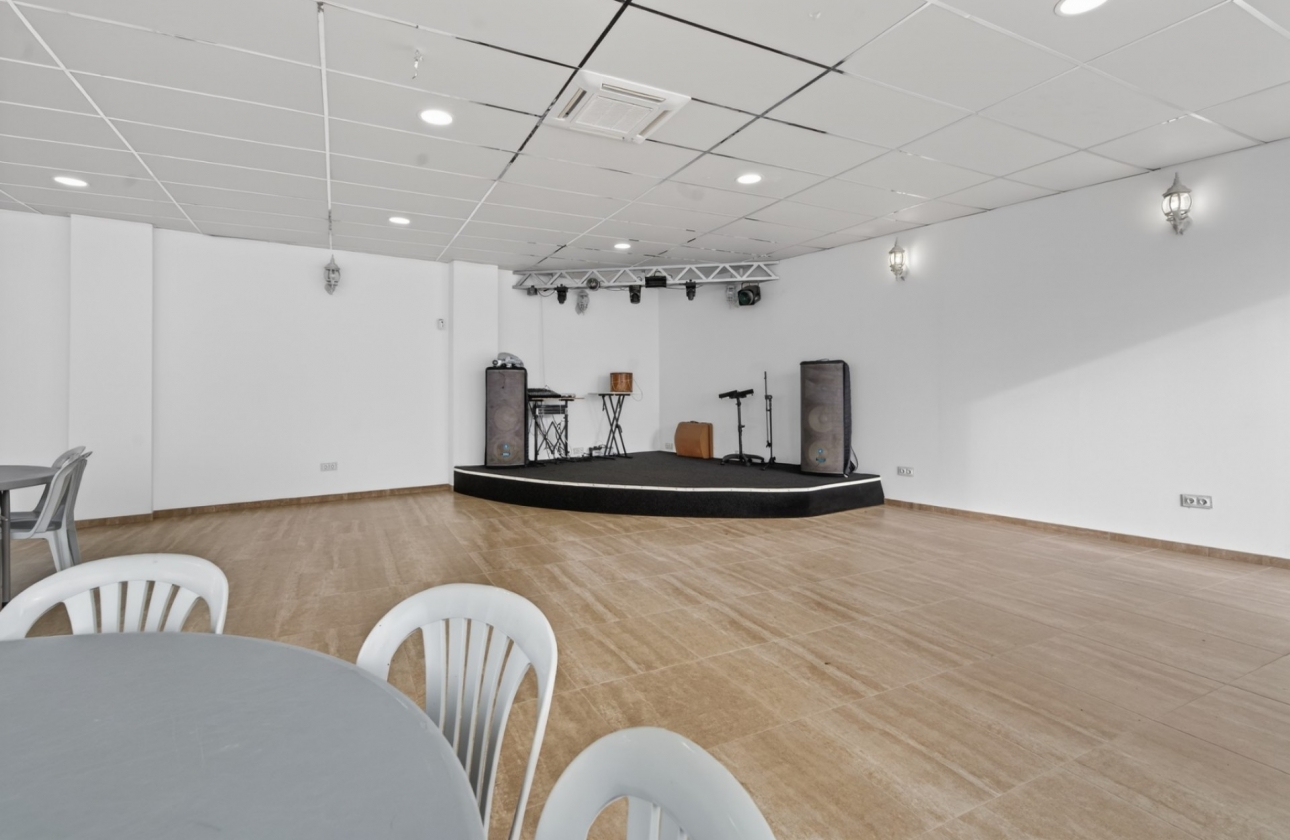 Rynek wtórny - Villa - Alicante - Rebolledo