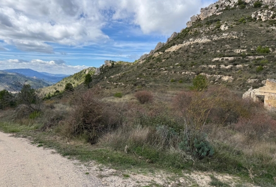 Rynek wtórny - Działka / Grunt - Confrides - Barranc de Xarquera