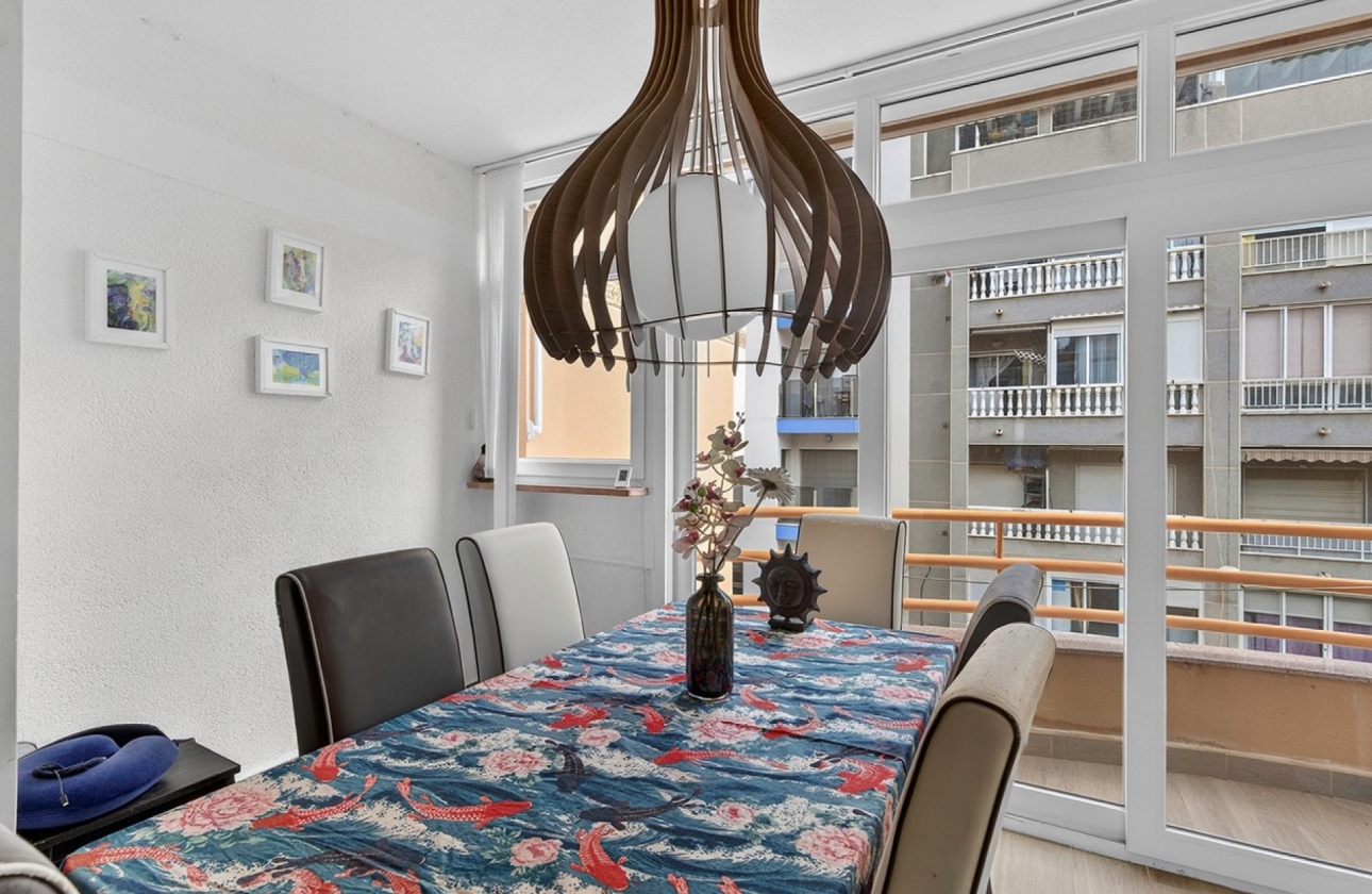 Rynek wtórny - Apartament - Torrevieja - Playa de los Locos