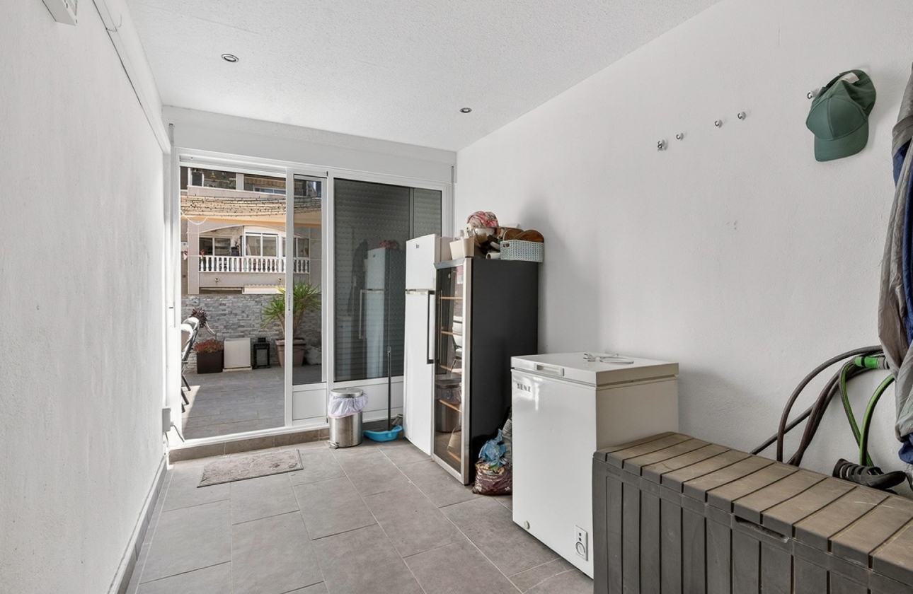 Rynek wtórny - Apartament - Torrevieja - Playa de los Locos