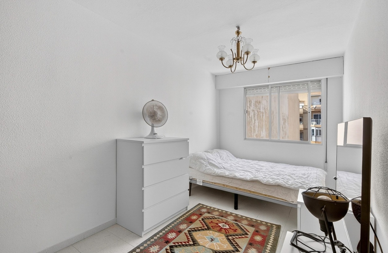 Rynek wtórny - Apartament - Torrevieja - Playa de los Locos