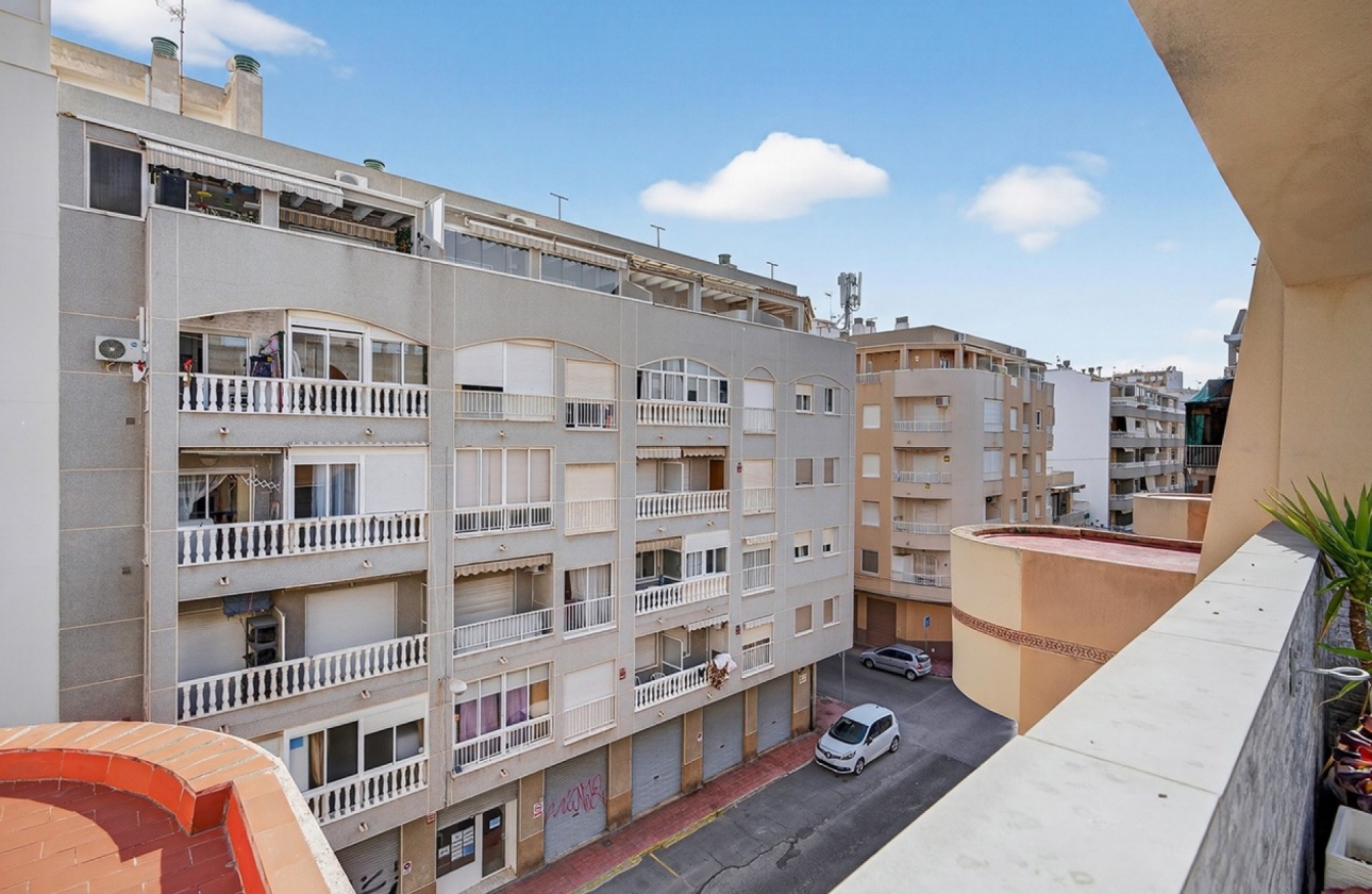 Rynek wtórny - Apartament - Torrevieja - Playa de los Locos