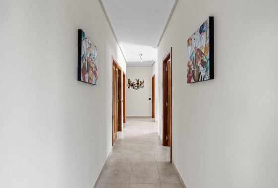 Rynek wtórny - Villa - Alicante - Rebolledo