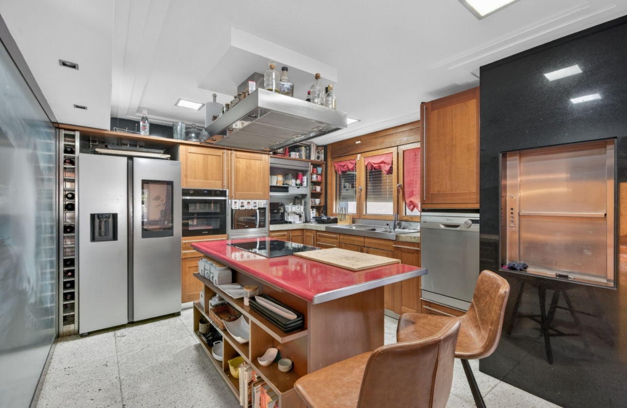 Rynek wtórny - Villa - Elche