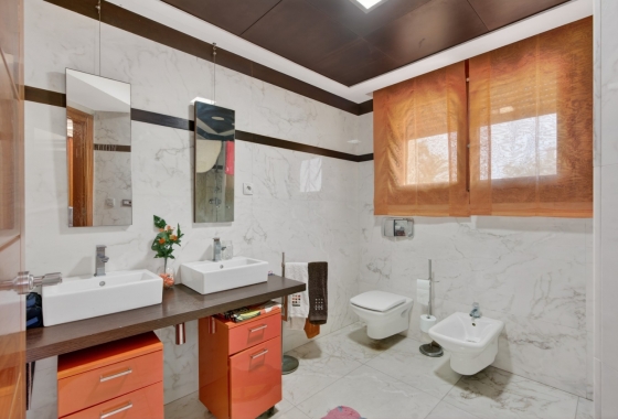 Rynek wtórny - Villa - Elche