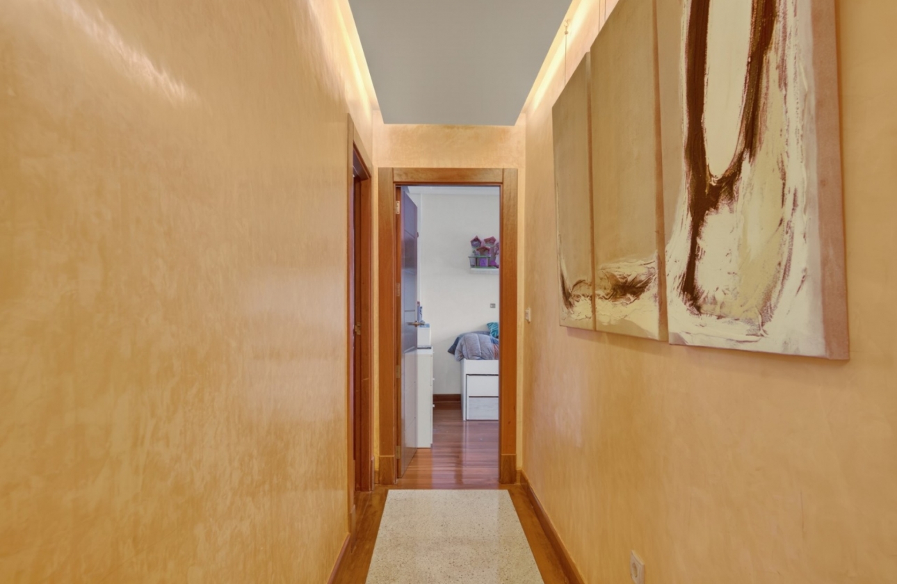 Rynek wtórny - Villa - Elche