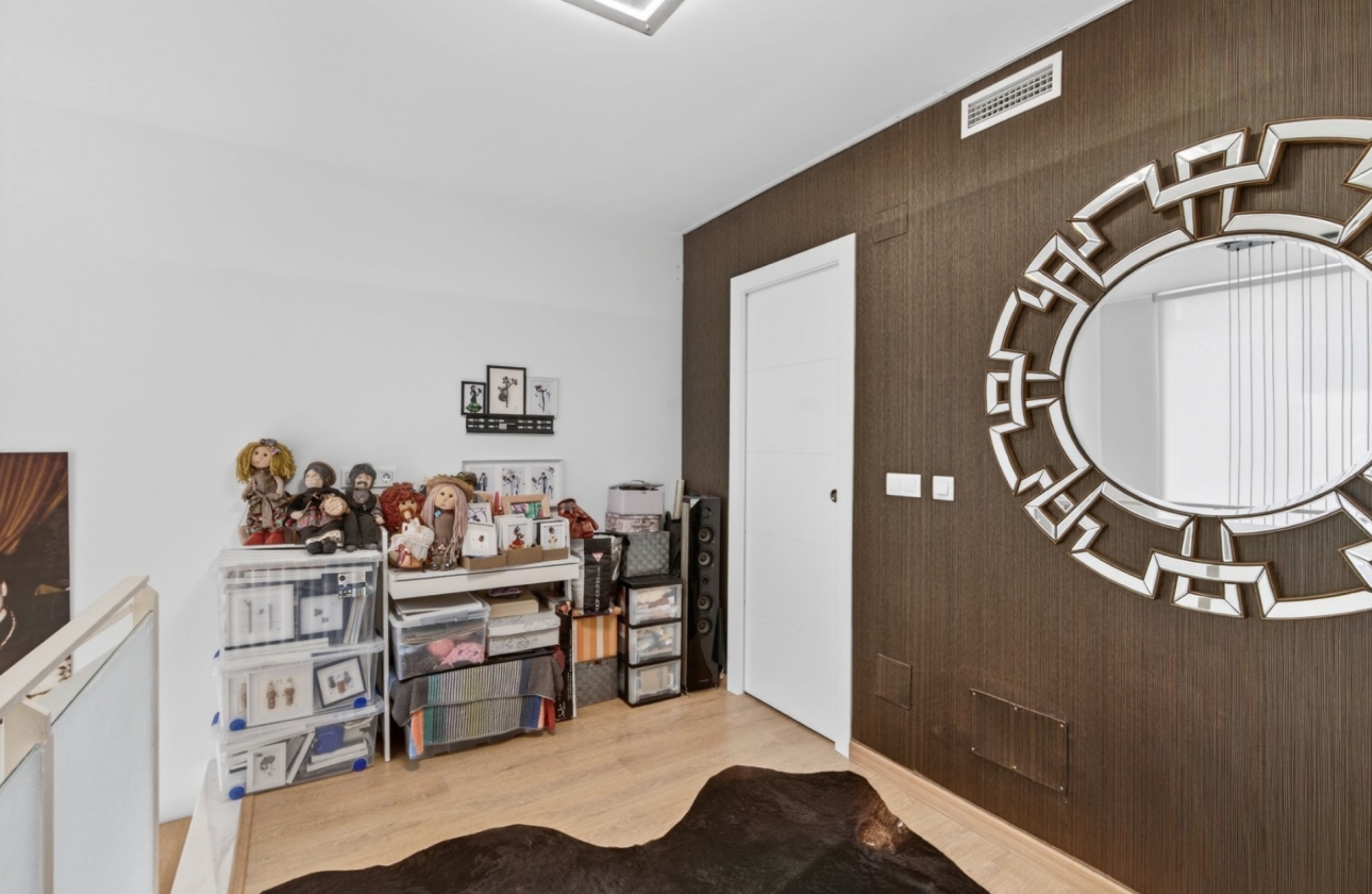 Rynek wtórny - Szeregowiec - Gran Alacant - Monte Y Mar