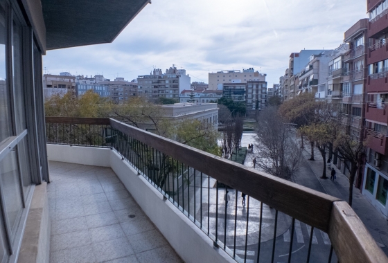 Rynek wtórny - Apartament - Alicante - Center