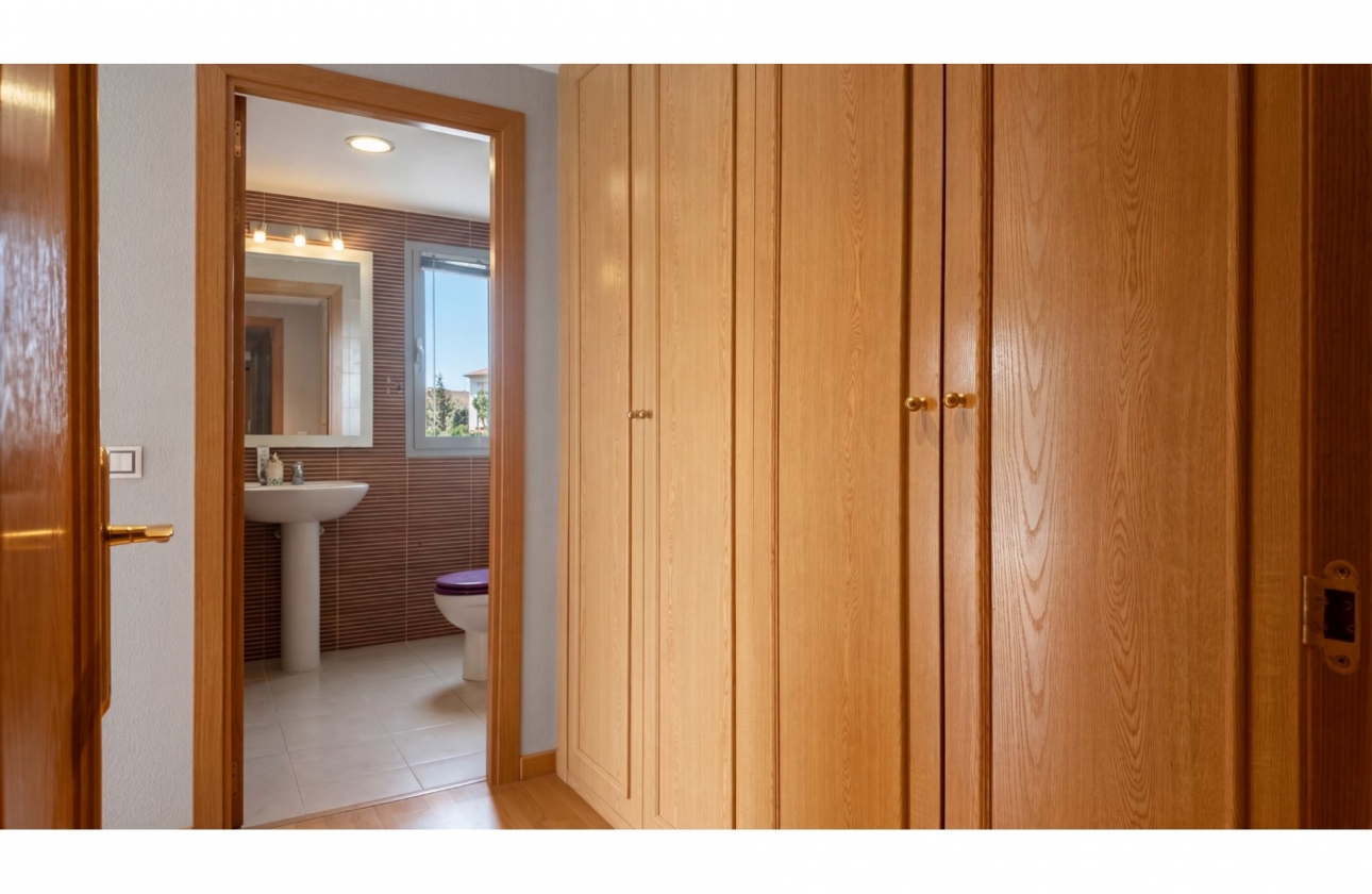 Rynek wtórny - Apartament - Alicante - Garbinet