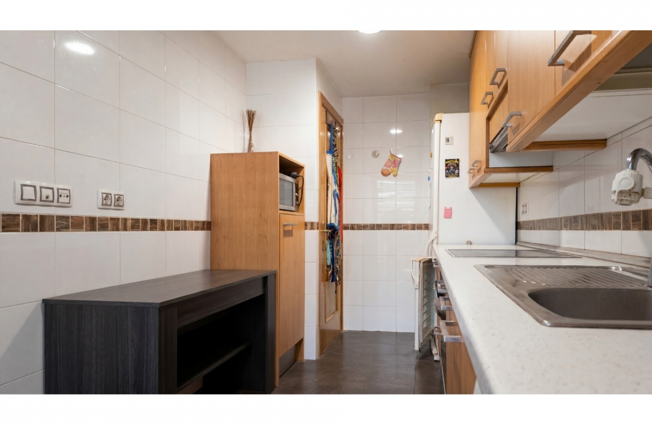 Rynek wtórny - Apartament - Alicante - Garbinet