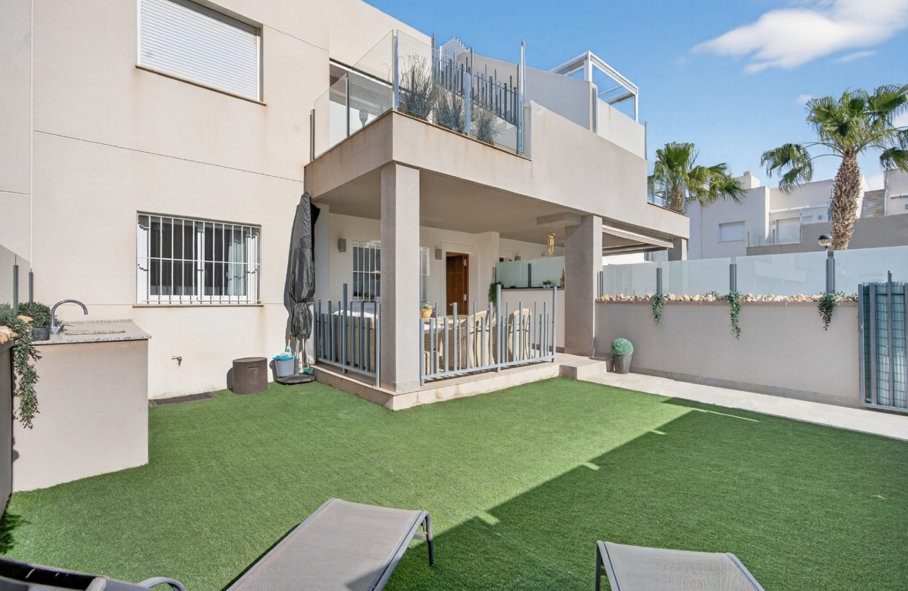 Rynek wtórny - Apartament - Torrevieja - Aguas Nuevas